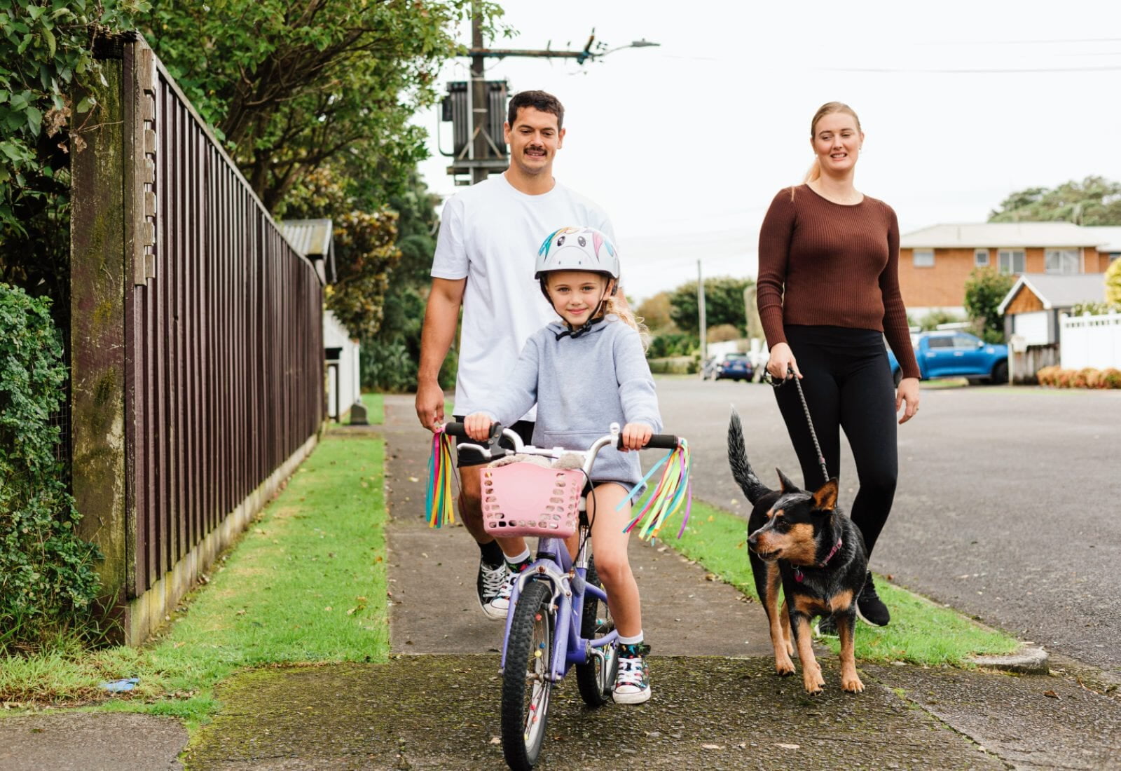 HTL Group_Family walking dog